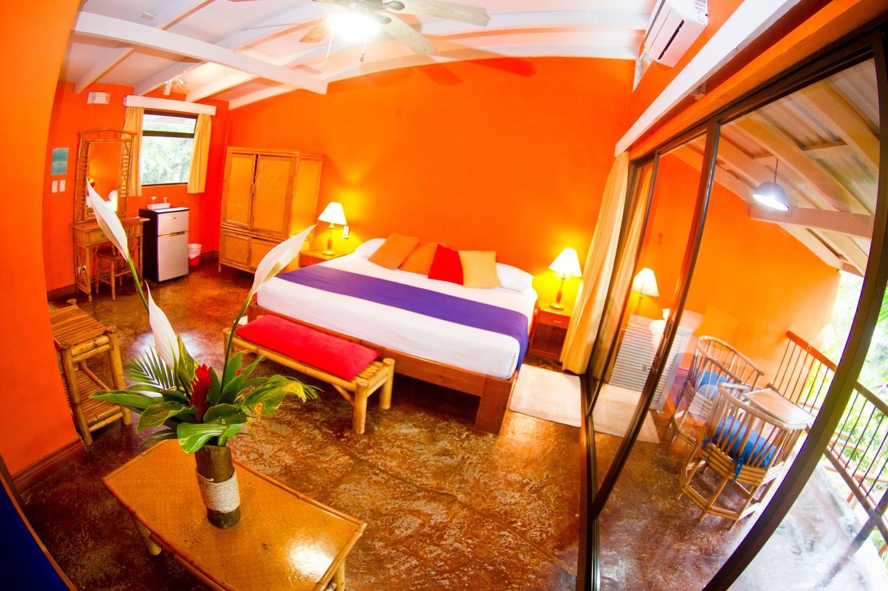 Villas Del Caribe Puerto Viejo de Talamanca Екстериор снимка